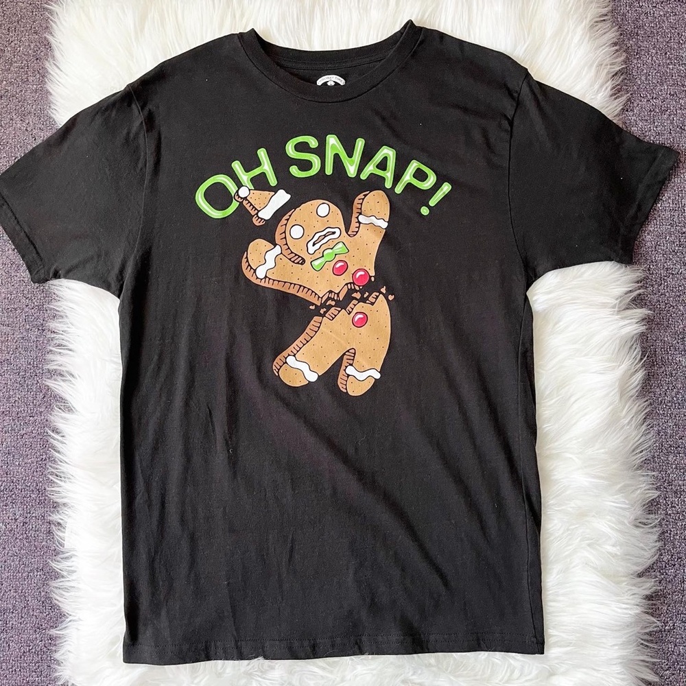 Oh Snap! Christmas tee t-shirt top ugly sweater tacky gingerbread man holiday